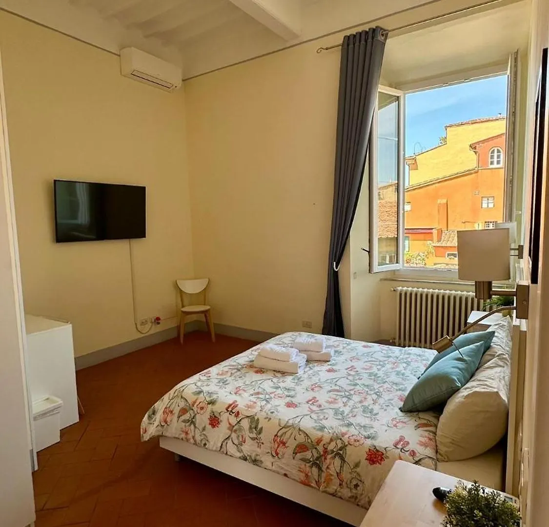 B&B - Residenza D'Epoca Piazza Cairoli Pisa